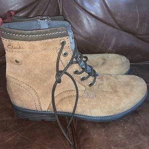 Clark’s Boots sz 13